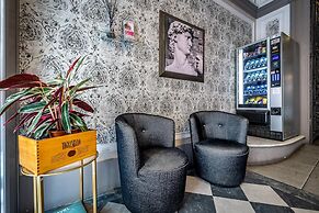 Martelli 6 Suites and Apartments