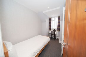 OYO The Arch, Wembly Stadium