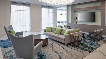 Holiday Inn Express & Suites Orlando at SeaWorld by IHG