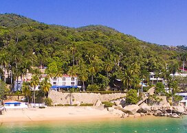 Exclusiva Villa con Acceso Directo a la Playa