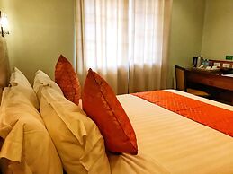 Coron Soleil Express Hotel