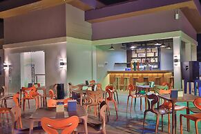 Coron Soleil Express Hotel