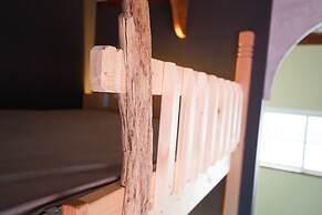 Traditional Apartment - Hostel