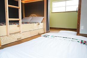 Traditional Apartment - Hostel