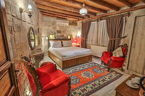 Bedrock Cave Hotel - Adults Only