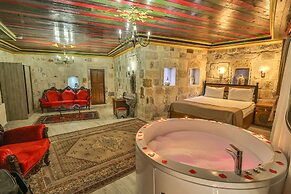Bedrock Cave Hotel - Adults Only