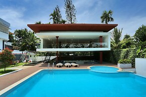 Le Villagio Resort & Domes