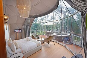 Le Villagio Resort & Domes