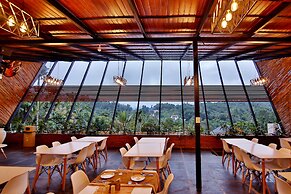 Le Villagio Resort & Domes