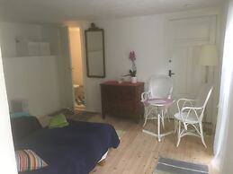 Varmdovagen B&B Cottage