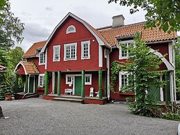 Varmdovagen B&B Cottage