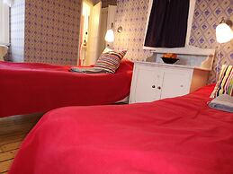Varmdovagen B&B Cottage