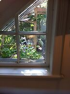 Varmdovagen B&B Cottage