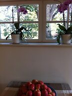 Varmdovagen B&B Cottage