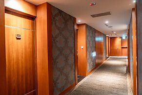 Elegance Hotel Taipei