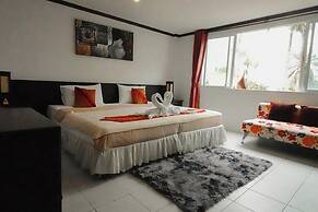 The Nice Patong Hotel