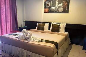 The Nice Patong Hotel