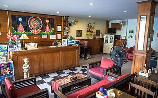 The Nice Patong Hotel