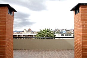 Studio Teusaquillo 203