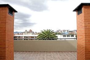 Studio Teusaquillo 208