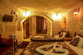 Goreme Palace Cave Suite