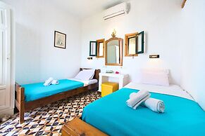 Anemone Seaside Traditional Homes