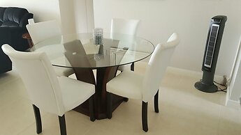 Fern Court Apartment With Oceanic View III