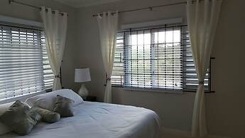 Fern Court Apartment With Oceanic View III