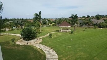 Fern Court Apartment With Oceanic View III