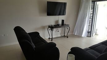 Fern Court Apartment With Oceanic View III