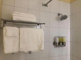 Ocho Rios Boardwalk Apartment