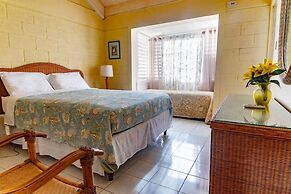 Ocho Rios Boardwalk Apartment