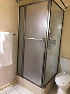 Ocho Rios Boardwalk Apartment