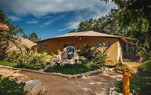 Serenity Authentic Glamping Tulum