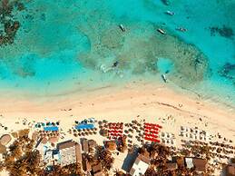 Serenity Authentic Glamping Tulum