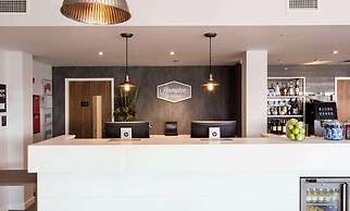 Hampton by Hilton Humberside Airport