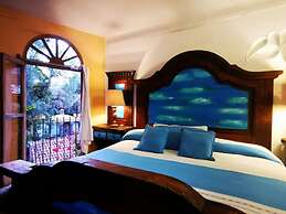 Casa de los Espíritus Alegres By Rotamundos