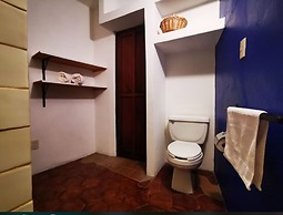 Casa de los Espíritus Alegres By Rotamundos