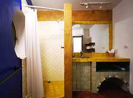 Casa de los Espíritus Alegres By Rotamundos