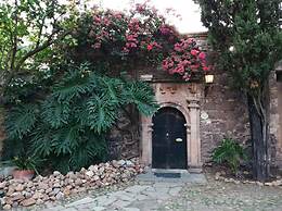 Casa de los Espíritus Alegres By Rotamundos