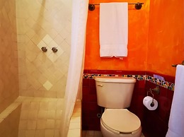 Casa de los Espíritus Alegres By Rotamundos