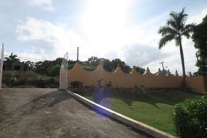 Enchanted Villas and Guest House