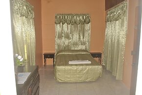 Enchanted Villas and Guest House