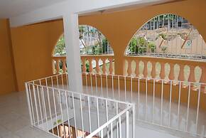 Enchanted Villas and Guest House