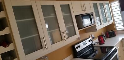 Oceanic View Apartment at Fern Court