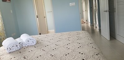 Oceanic View Apartment at Fern Court