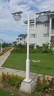 Oceanic View Apartment at Fern Court
