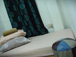 The Bodhi Lodge - Hostel