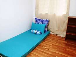 The Bodhi Lodge - Hostel