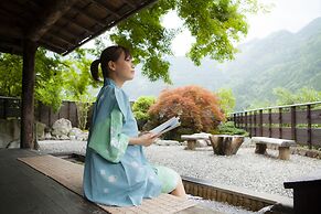 Hotel Kazurabashi